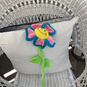 Plush Flower with Bendable Stem